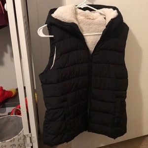 Hollister Zip up vest